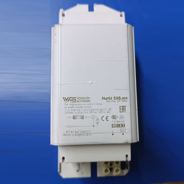 Электромагнитный дроссель (ПРА) для металлогалогенных и натриевых ламп мощностью 250 Ватт на 220 Вольт.