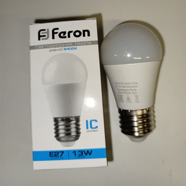 Светодиодная лампочка шарик Ферон, мощностью 13 Ватт, с цоколем E27, холодный дневной свет, матовая колба