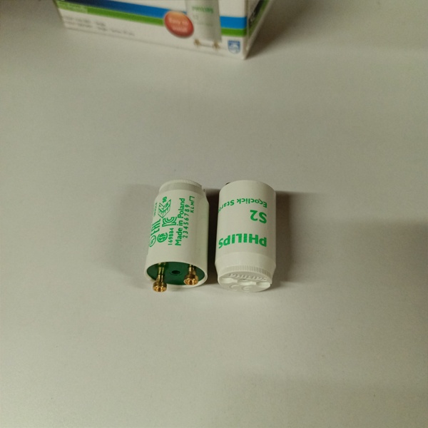 Стартер S2 компании PHILIPS для люминесцентных ламп мощностью 4-22 Ватта (упаковка 25 шт).