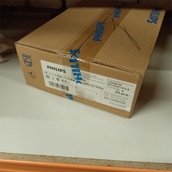 Электронный пускорегулирующий аппарат (ЭПРА) для люминесцентных ламп T8 с цоколем G13 мощностью 18/36 Ватт