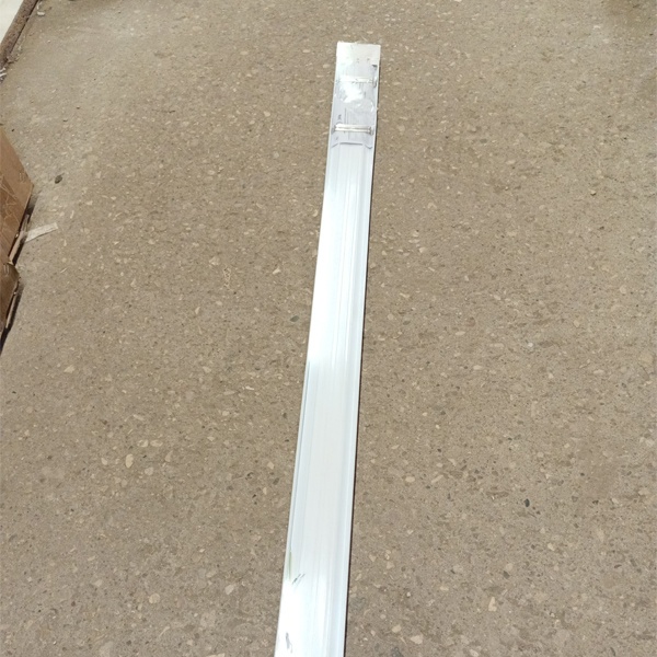 Светодиодный промышленный светильник СПО-5 ЭРА, мощностью 36 Ватт, матовый рассеиватель, холодный дневной свет