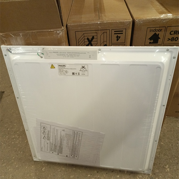 Встраиваемый потолочный светильник светодиодный квадратный 595*595 для потолка армстронг 600*600