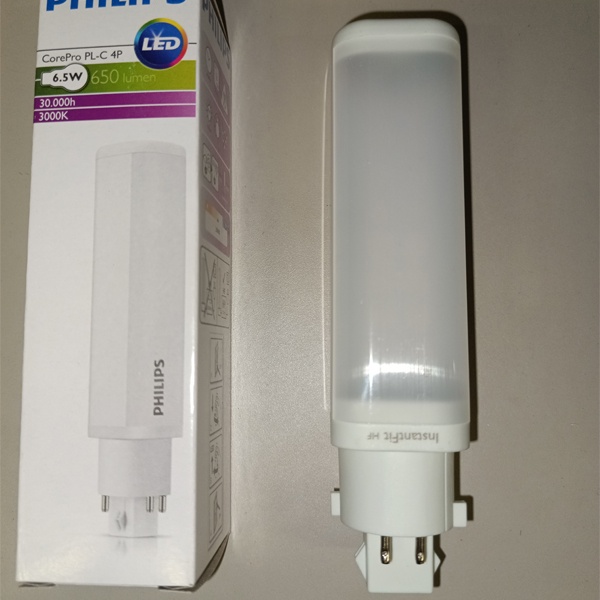 Светодиодная энергосберегающая лампа (929001201002) мощностью 6,5 Ватт с цоколем 4P G24q-2 теплый белый свет