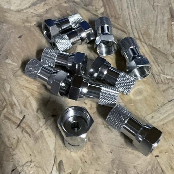 Винтовой F-разъем ?5мм для коаксиального кабеля LANS