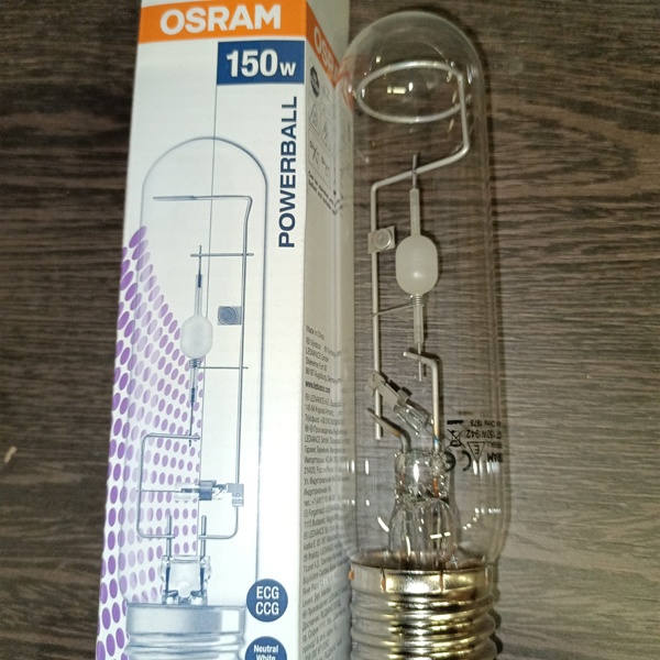 Металлогалогенная лампа с керамической горелкой для закрытых светильников Осрам HCI-TT 150 W/942 NDL PB