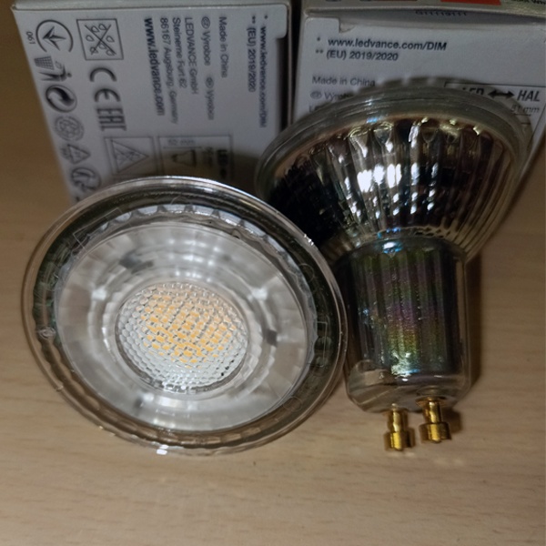 Энергосберегающая, диммируемая LED лампочка (рефлекторная) 220 Вольт акцентного освещения, мощностью 8,3 Ватт, с цоколем GU10, нейтральный белый свет