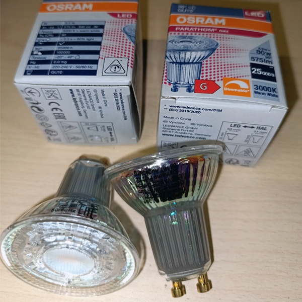 Энергосберегающая, диммируемая LED лампочка (рефлекторная) 220 Вольт акцентного освещения, мощностью 8,3 Ватт, с цоколем GU10, теплый белый свет