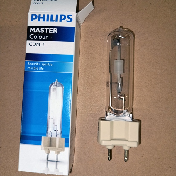 Газоразрядная лампа высокого давления мощностью 35 Вт с цоколем G12 белого (дневного) света