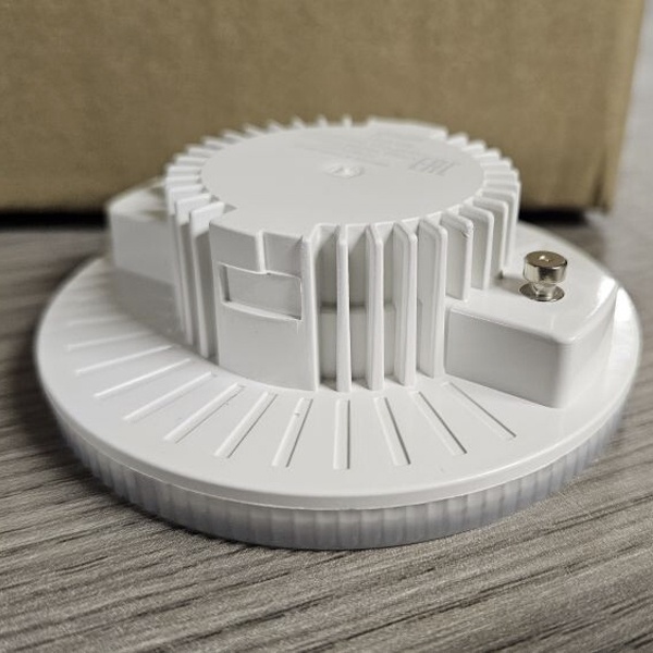 LED лампочка таблетка мощностью 8 Вт с цоколем GX53 холодный свет для натяжных потолков