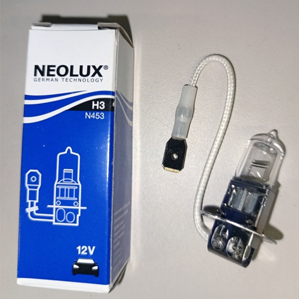 Галогенный осветительный прибор Неолюкс стандартного типа