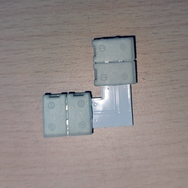 Комплект L коннекторов с соединителем для светодиодной ленты (5050/10мм), LD185 Feron