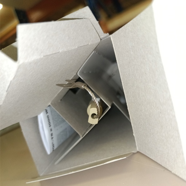 Металлогалогенная лампа Осрам HQI-TS D/S мощностью 2000 Ватт с цоколем K12S дневного света.