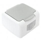 Розетка EKF Мурманск 16А с заземлением с защитными шторками и крышкой IP54 серый