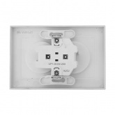 Двойная розетка EKF без заземления 2х2P 16А с рамкой Эпика алюминий