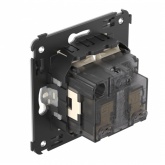 Розетка в стену DKC Avanti 2P+E со шторками ванильная дымка