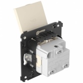 Розетка с крышкой в стену DKC Avanti 2P+E со шторками ванильная дымка