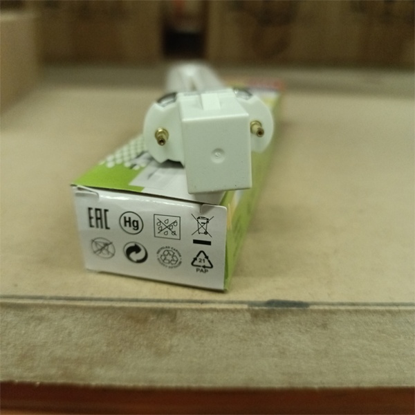 Компактная энергосберегающая лампа КЛЛ мощностью 9 Вт с цоколем G23 для светильников с ЭмПРА