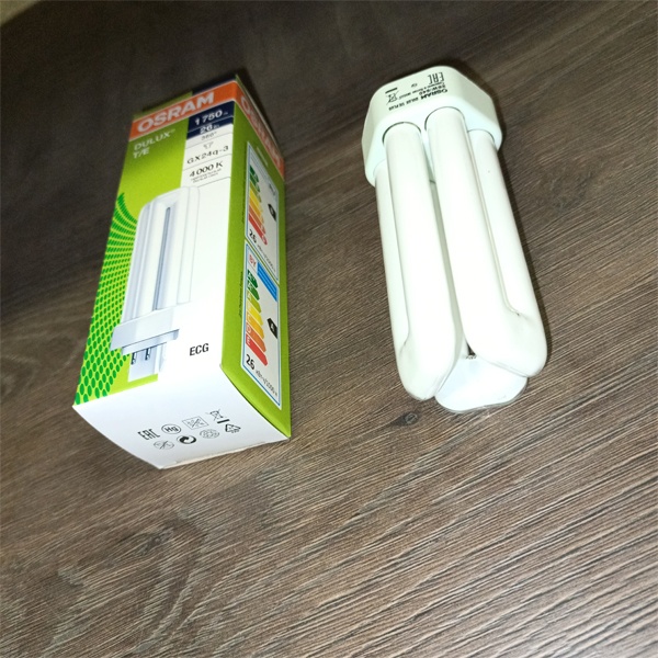 Компактная энергосберегающая лампа КЛЛ мощностью 26 Вт с цоколем GX24q-3 для электронных ПРА (ЭПРА)