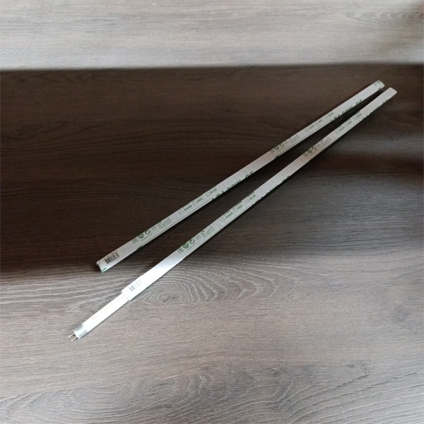 Двухцокольная лампа-трубка люминесцентная ЛЛ Т4 мощностью 20 Вт с цоколем G5 холодного света для ЭПРА