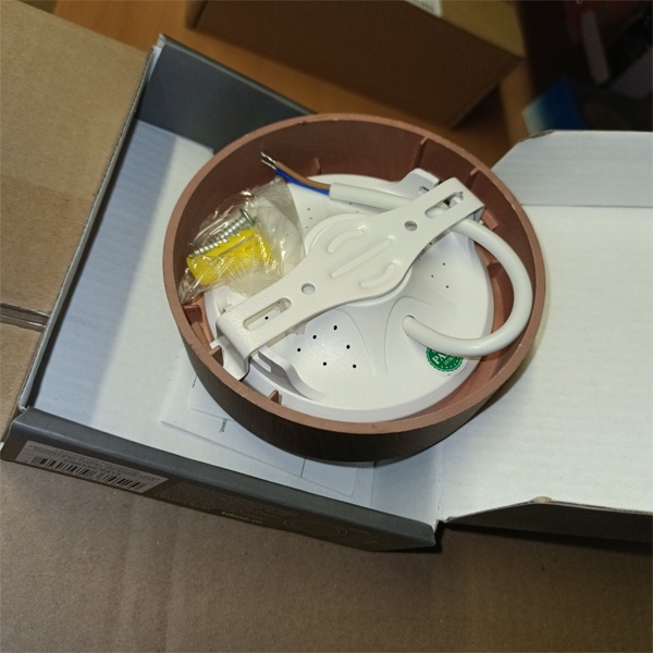 Светодиодный светильник накладного монтажа Даунлайт ТДМ, мощностью 6 Ватт, теплый белый свет, цвет венге