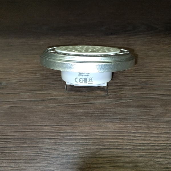 Энергосберегающая LED лампочка, акцентного освещения, мощностью 18 Ватт, с цоколем GU53 на 12 Вольт теплого света