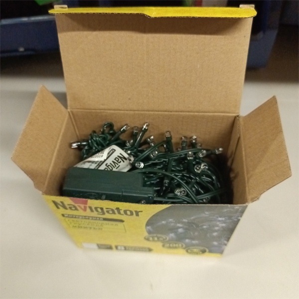 Светодиодная гирлянда Navigator Нить длиной 11.5 метра с зеленым ПВХ проводом, белый цвет светодиодов , 8 режимов свечения, 230 Вольт.