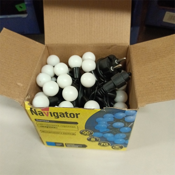 Светодиодная, праздничная гирлянда шарики, синий свет, постоянное свечение, со степенью защиты IP44