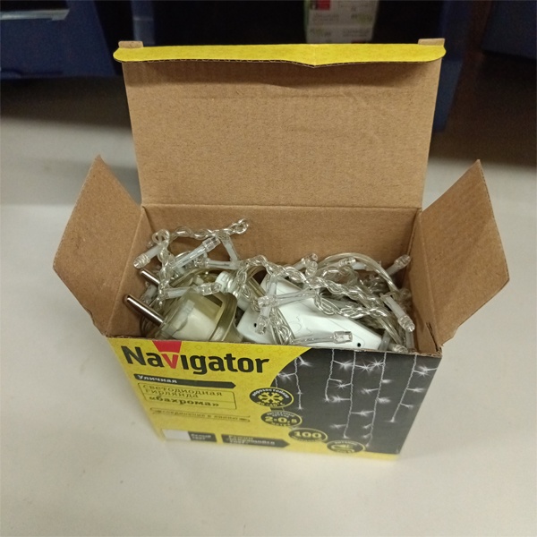 Светодиодная, праздничная гирлянда бахрома, белый свет, эффект «искрящийся снег», со степенью защиты IP44