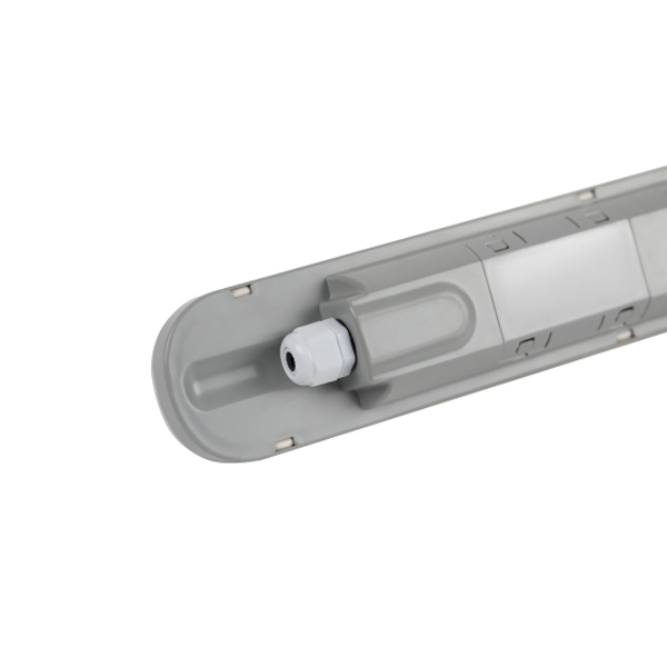 Влагозащищенный линейный светильник ЭРА SPP-201, мощностью 18 Ватт, холодный дневной свет