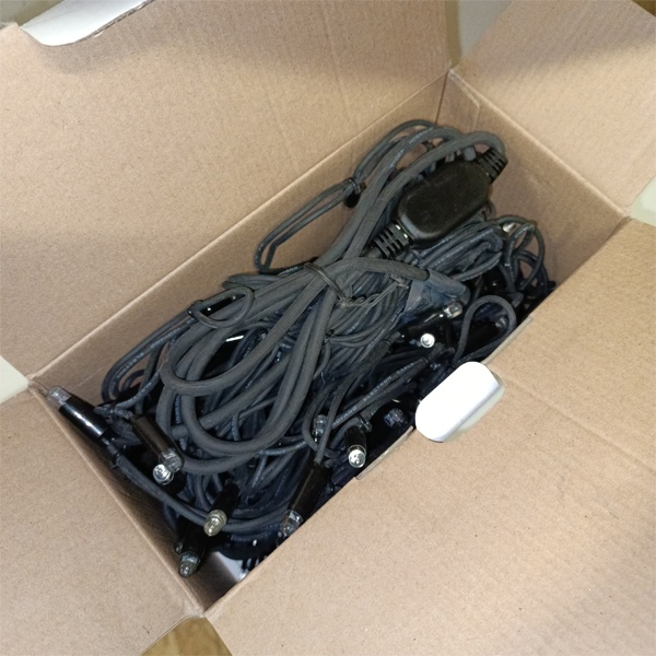 Уличная гирлянда Айсикл (бахрома) светодиодная, 3.2 х 0.9 м, черный провод КАУЧУК, 230 В, 128 LED, желтая Neon-Night