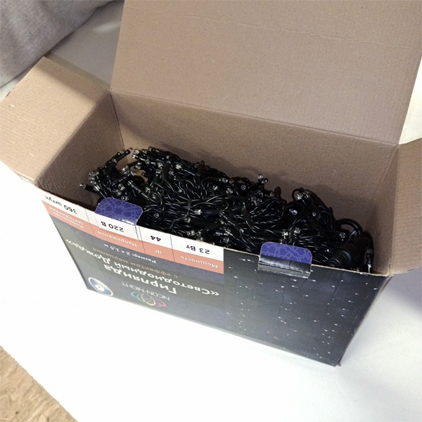 Уличная гирлянда Светодиодный Дождь 2х1.5м, эффект мерцания, черный провод, 230 В, 360 LED, Синяя Neon-Night