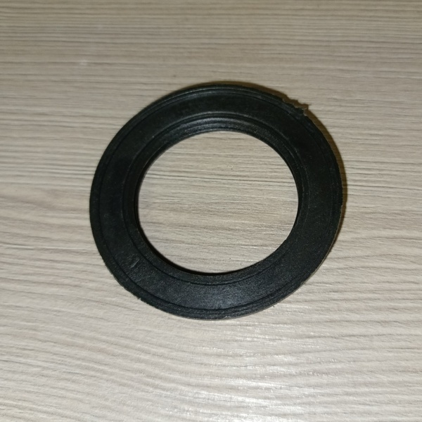 Прижимное кольцо для патрона E27 черного цвета