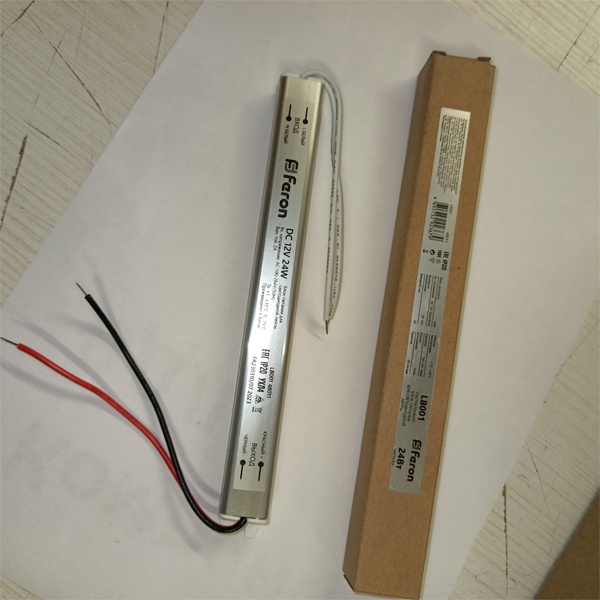 Электронный понижающий трансформатор на 12 Вольт Ферон LB001 мощностью 24 Вт