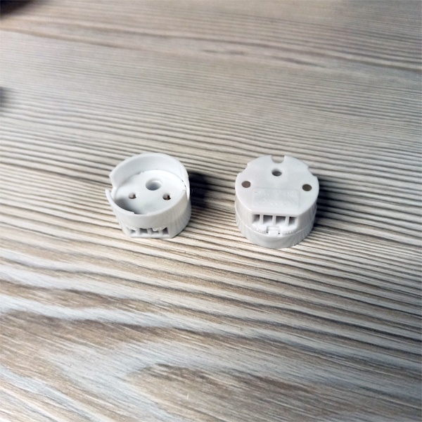 Накидной патрон G13 ЛайтБест для линейных люминесцентных ламп Т8.