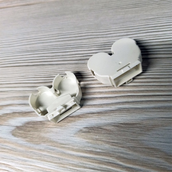 Кронштейн вставной для двух G5 торцевых патронов Vossloh-Schwabe