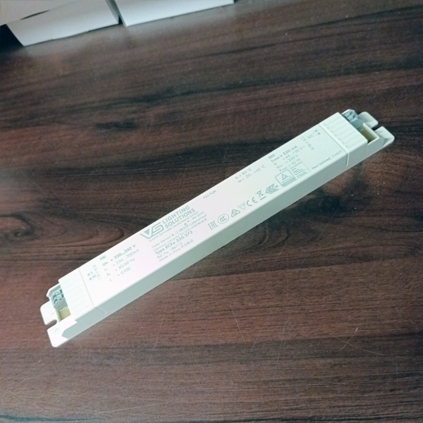 Компактный блок питания со стабилизацией тока