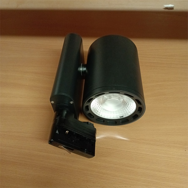 Светодиодный трековый светильник FL-LED Luxspot-L, мощностью 50 Ватт, теплый свет, черный