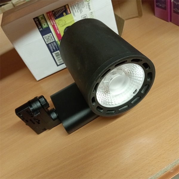 Светодиодный трековый светильник FL-LED Luxspot-L, 50 Вт, белый свет, черный