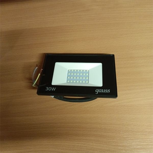 Прожектор LED, влагозащищенный, морозостойкий, мощностью 30 Ватт, холодный дневной свет