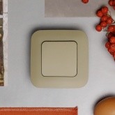 Переключатель одноклавишный ИЭК FLITE ВС61-1-0-ФлХ 10А хаки