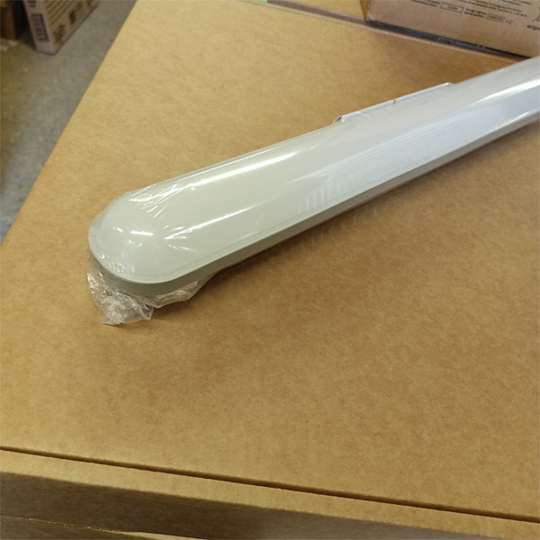 Влагозащищенный, промышленный LED светильник ДСП Айсберг-Э EKF PROxima, 18 Ватт, белого света