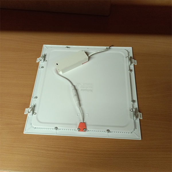 Встраиваемая светодиодная ультратонкая панель Даунлайт мощностью 24 Ватта, нейтральный белый свет