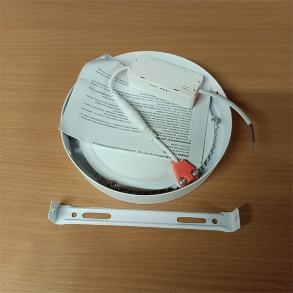 Накладная, светодиодная энергосберегающая панель круглой формы, мощностью 12 Ватт, нейтральный белый свет