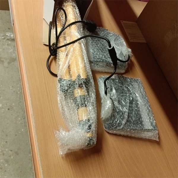 Переносные прожекторы на штативе 2х50W 6400К Feron