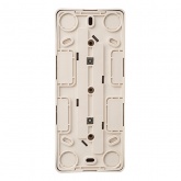 Накладная розетка тройная без заземления SE Этюд кремовая