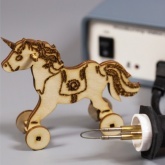 Доска Rexant для выжигания 3D Единорог на колесиках