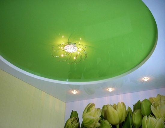 Натяжные потолки с цветным покрытием