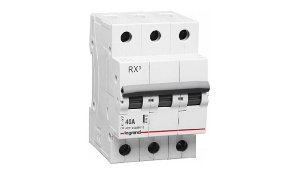 Модульные выключатели-разъединители Legrand DX3-IS