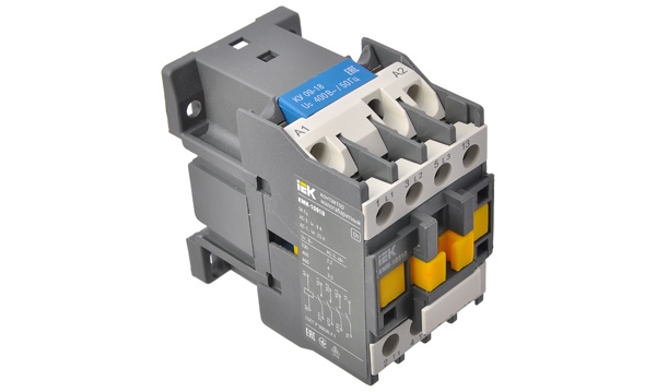Контакторы малогабаритные серии КМИ IEK