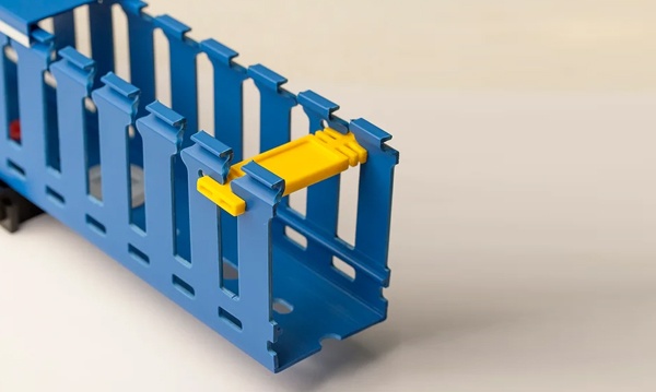 Перфорированный кабель-канал серии «Quadro RL12» DKC